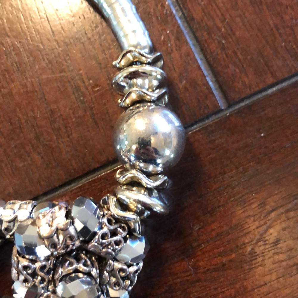 Gunmetal necklace - Picture 5 of 6